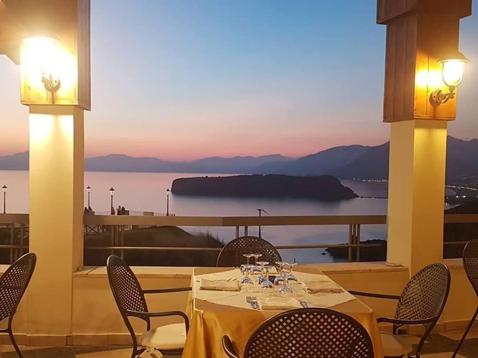 Hotel Villa Principe 산 니콜라 아르첼라 외부 사진